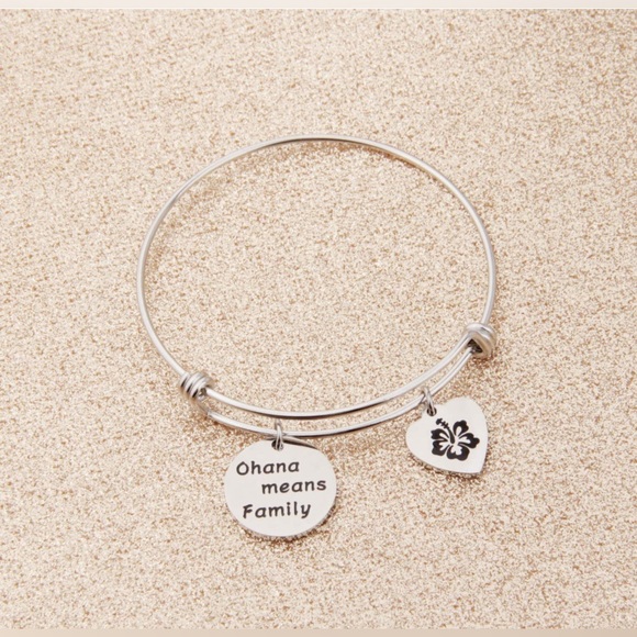 Hibiscus Flower Hawaiian Ohana Means Family Bracelet - Picture 5 of 11